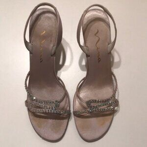 Nina Silver Fabric Heels w/Crystals, Size 7